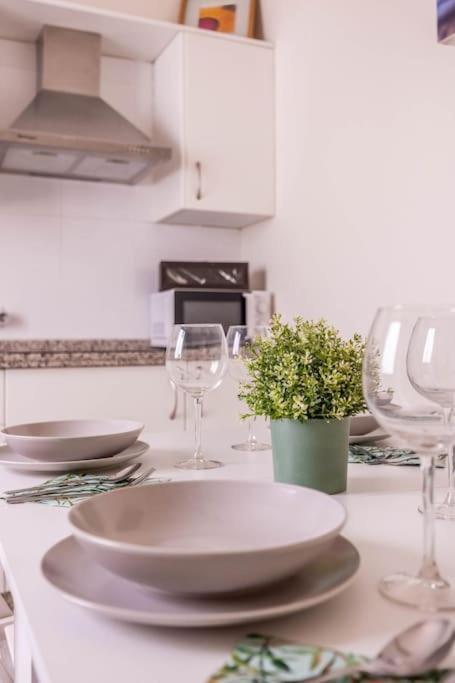 Apartamento Ronda De Triana 45 セビリア エクステリア 写真