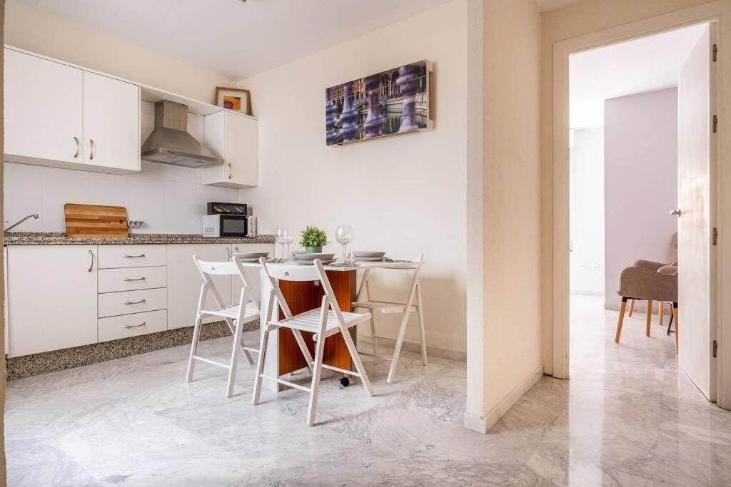 Apartamento Ronda De Triana 45 セビリア エクステリア 写真