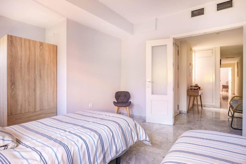 Apartamento Ronda De Triana 45 セビリア エクステリア 写真